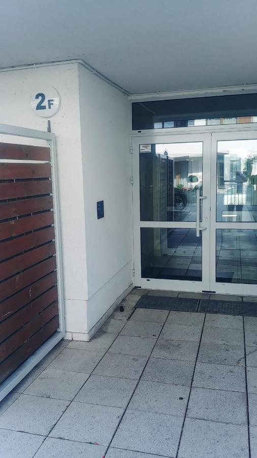 Swinoujscie Platan Patio 2- Berry Apartments Bagian luar foto